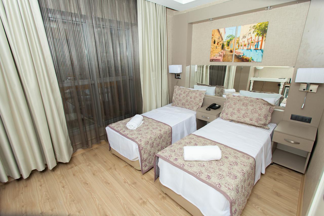Hotel Iz İzmir Extérieur photo